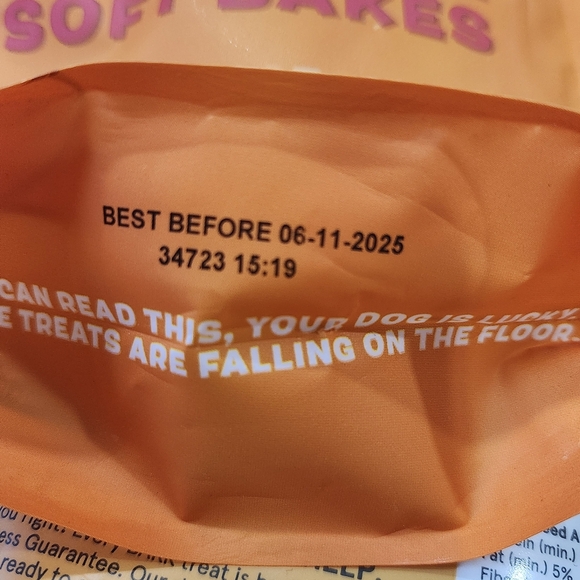 Bark box dog treats bundle - Picture 12 of 15